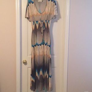 Veronica M. Maxi dress